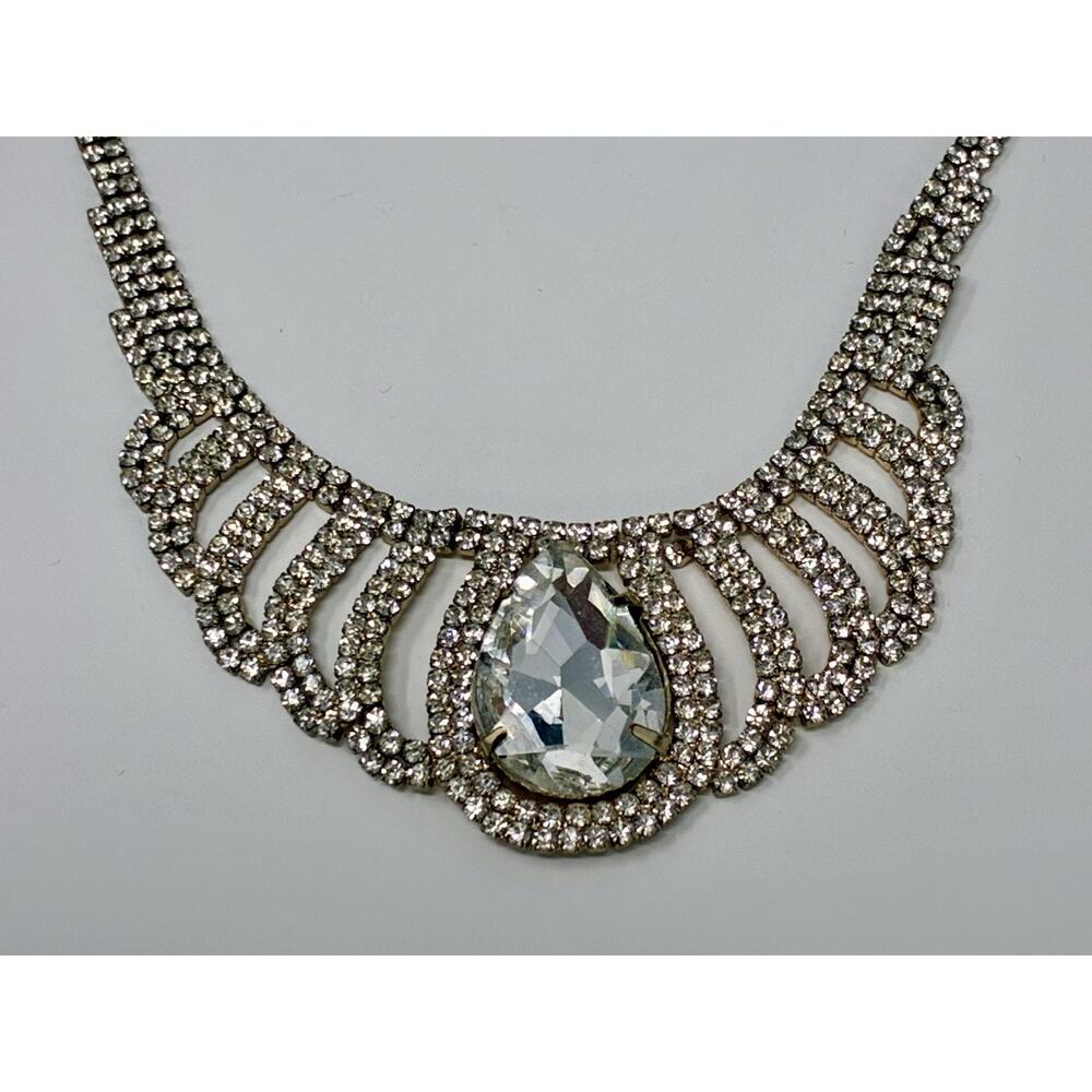 Charming Charlie Rhinestone Pendant Bib Choker Chain Necklace Gold Tone - Picture 8 of 8